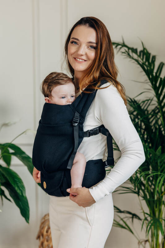 *Preorder* Lenny Light Baby Carrier